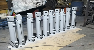 液压油缸厂家介绍一下使用液压油缸时要注意什么?